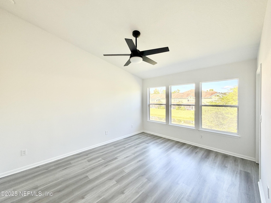 13424 English Peak Court - Photo 9