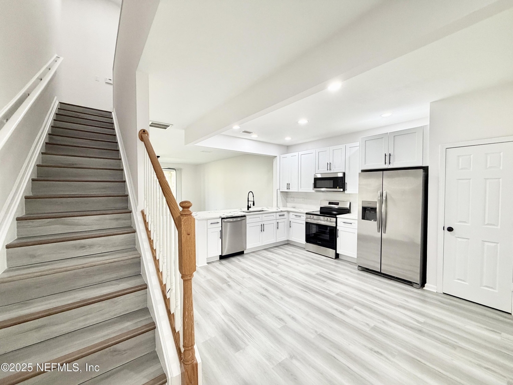 13424 English Peak Court - Photo 3