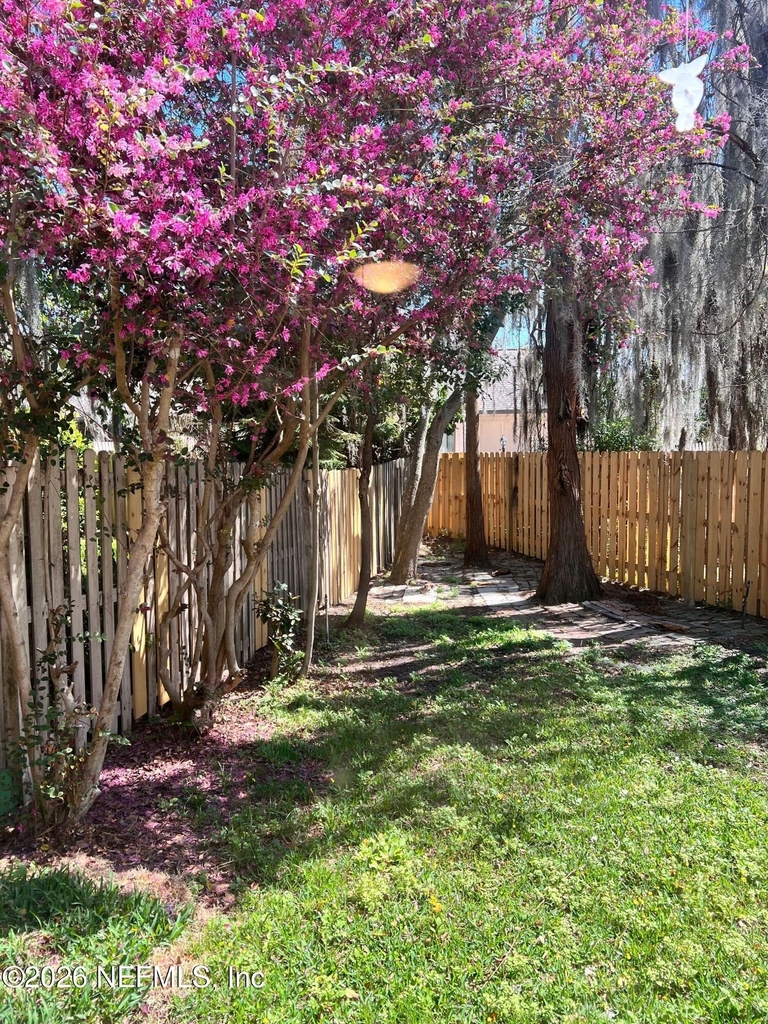 4112 Hanging Moss Court - Photo 31