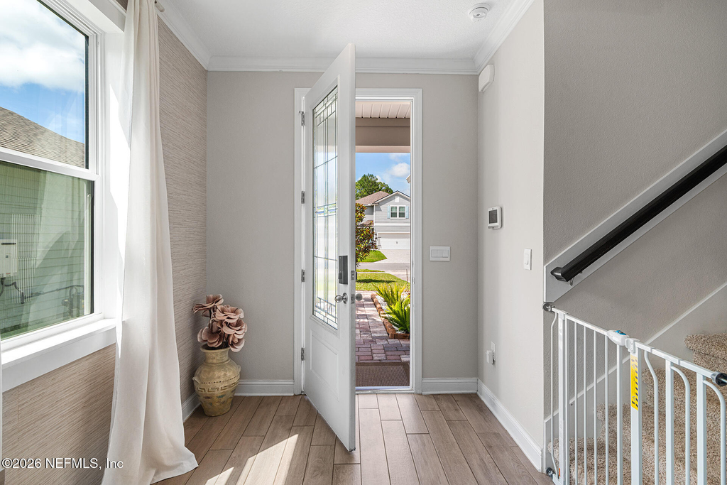 330 Greenway Lane - Photo 6