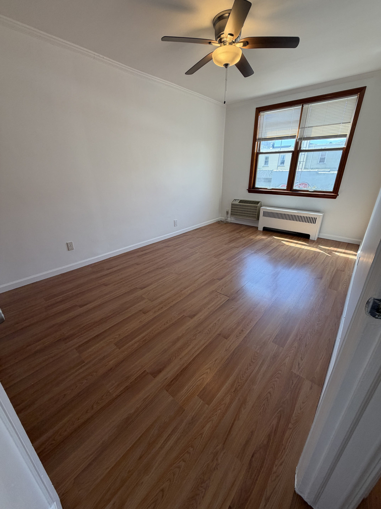 28-12 45th Street - Photo 4