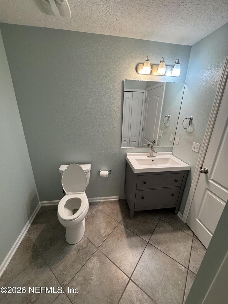 5409 Parkside Lakes Drive - Photo 12