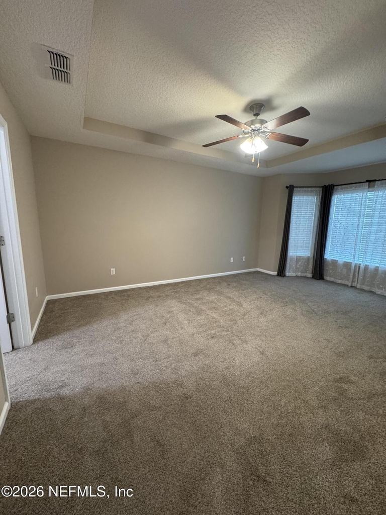 5409 Parkside Lakes Drive - Photo 9