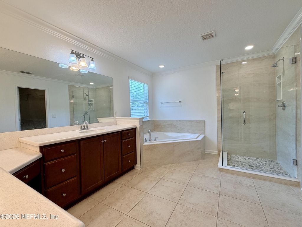 15991 Baxter Creek Drive - Photo 21