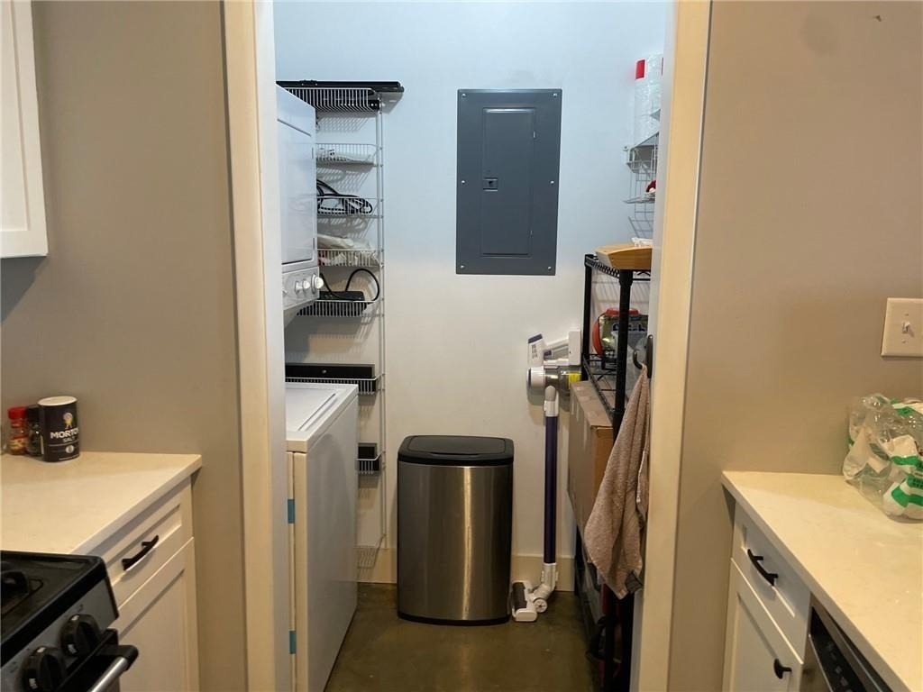845 Spring Street Nw - Photo 2