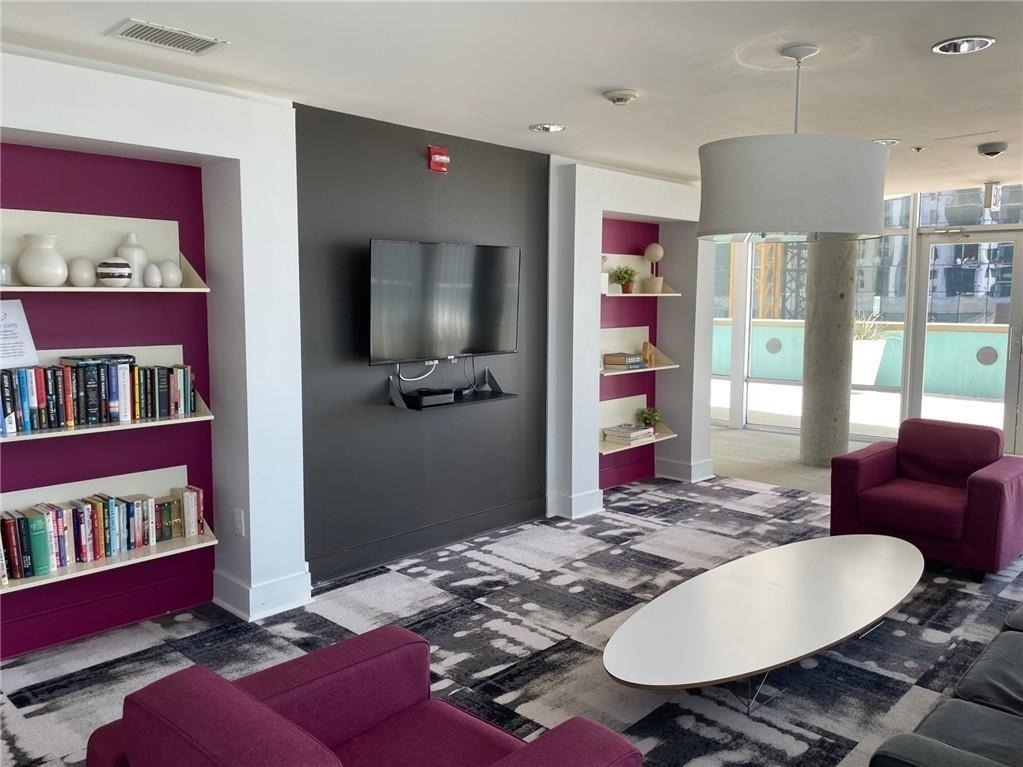 845 Spring Street Nw - Photo 10