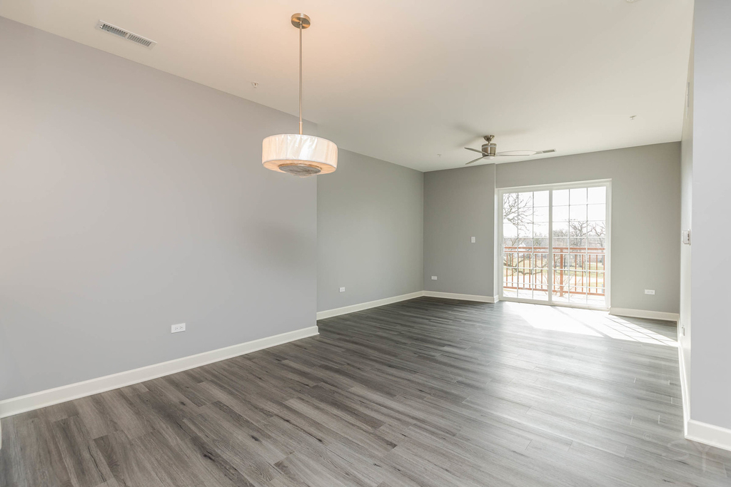 1312 Shermer Road - Photo 3