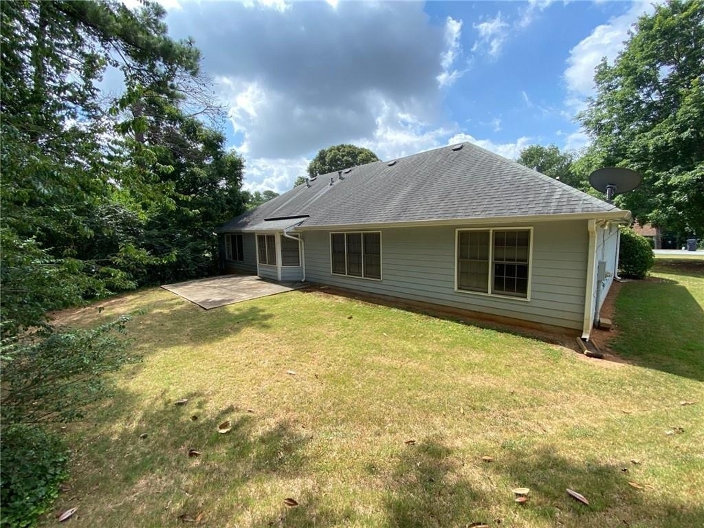 1405 Glenfield Drive - Photo 12