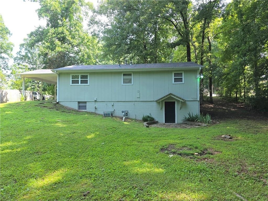 3460 Meadowview Drive - Photo 2