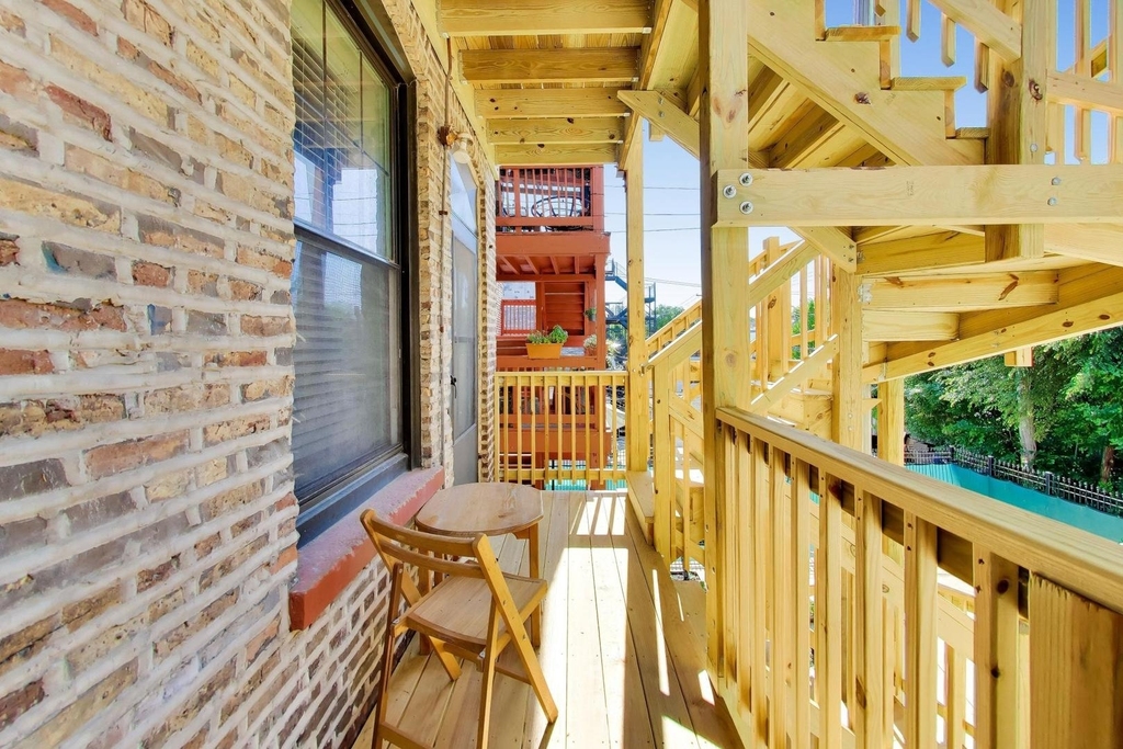 3149 W Lyndale Street - Photo 22