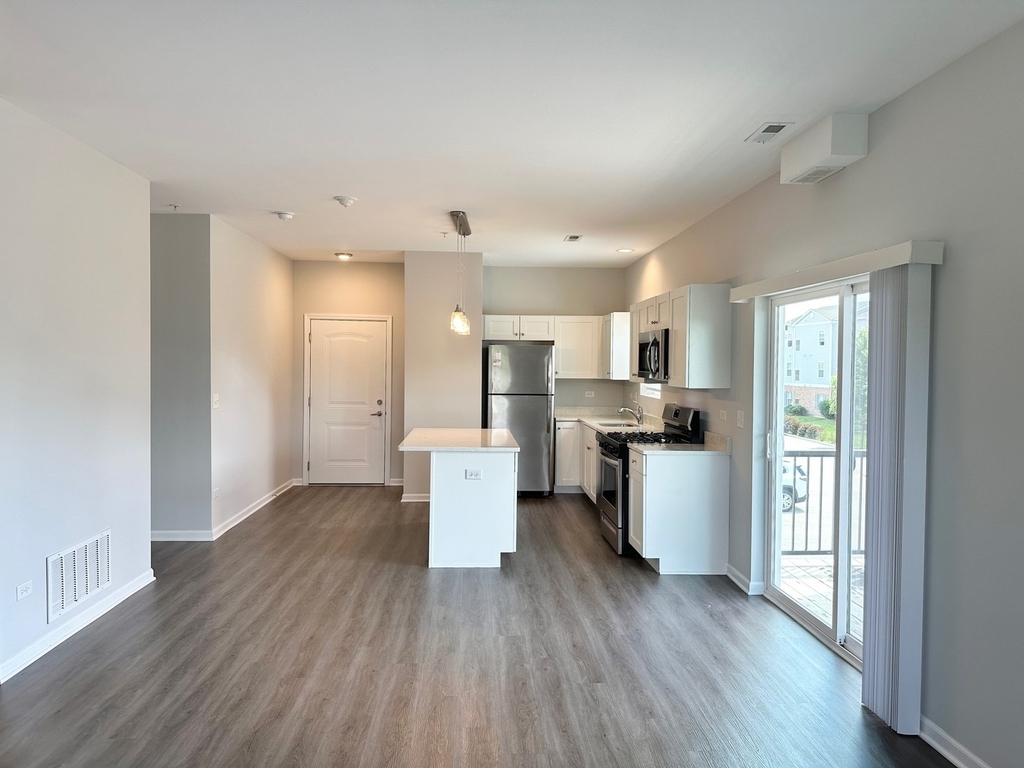 853 E Main Street - Photo 5