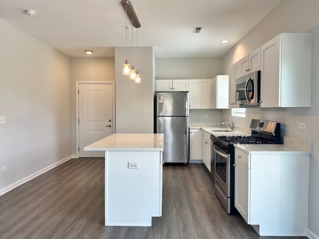 853 E Main Street - Photo 2