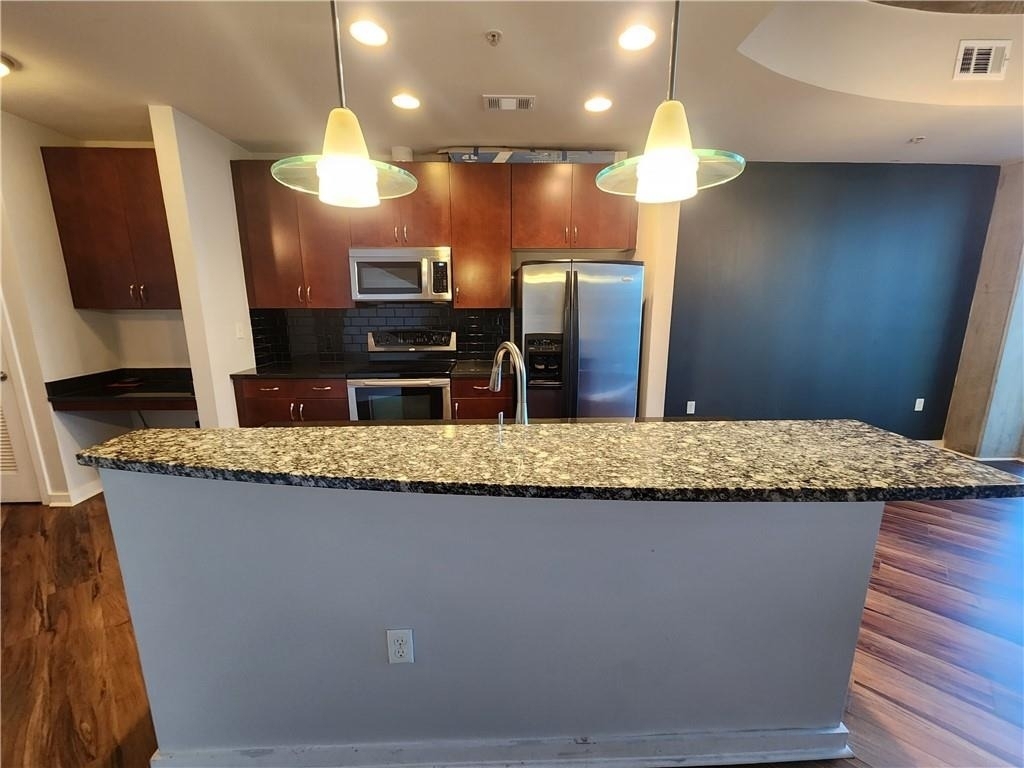 400 W Peachtree Street Nw - Photo 6