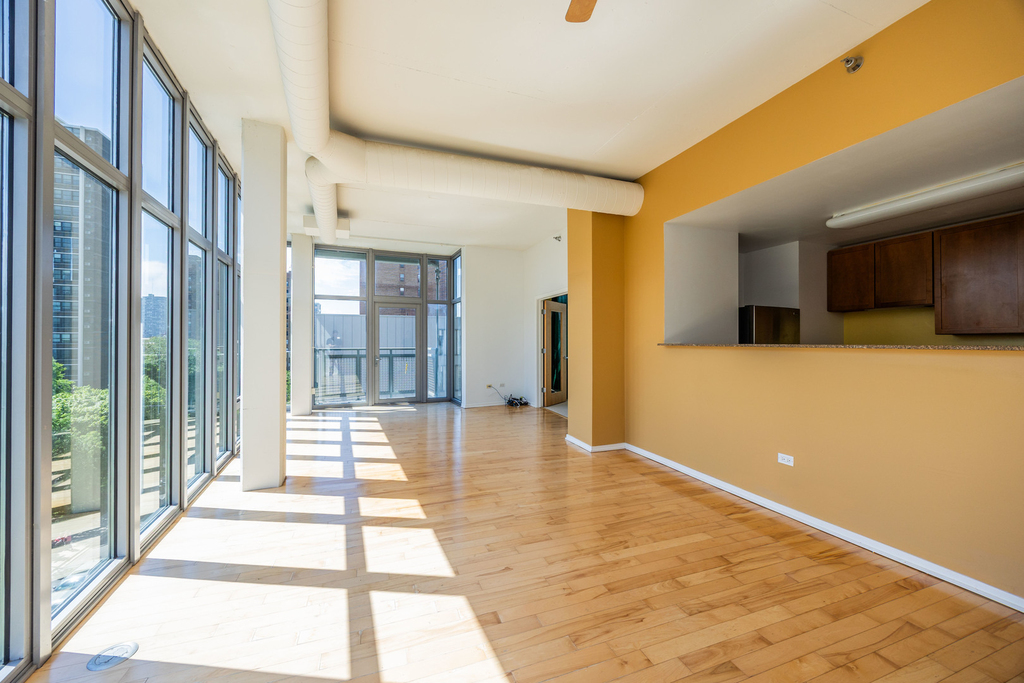 1000 W Leland Avenue - Photo 4