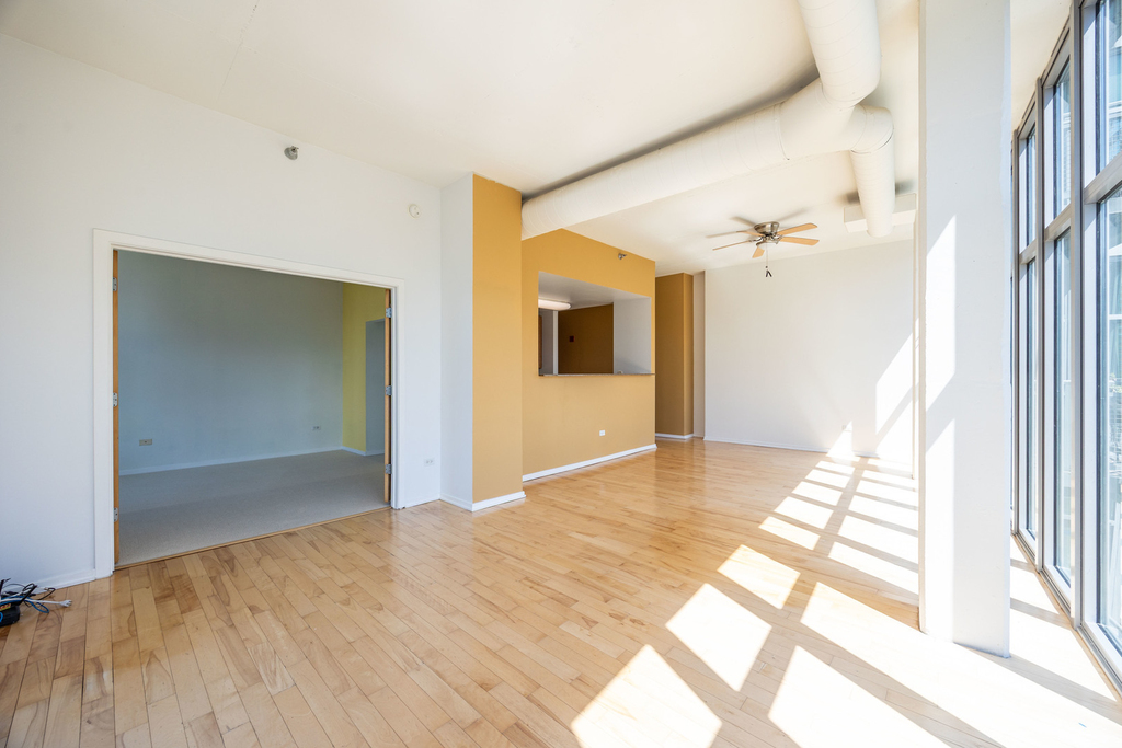 1000 W Leland Avenue - Photo 7