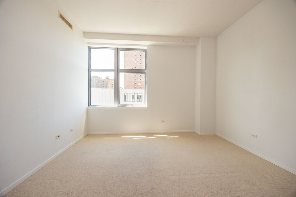 1000 W Leland Avenue - Photo 15