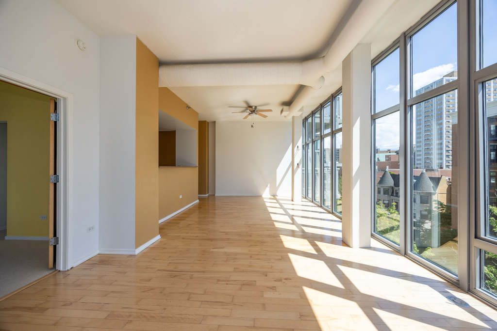 1000 W Leland Avenue - Photo 5