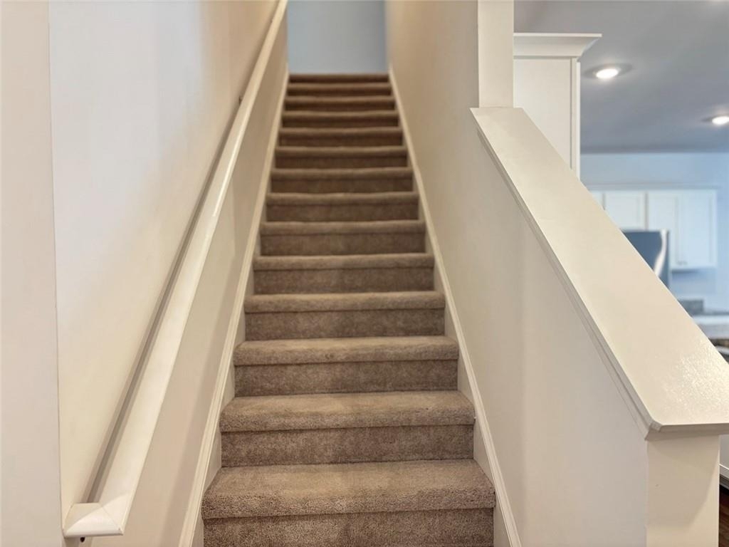 104 Mission Boulevard - Photo 6