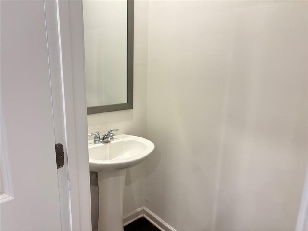 104 Mission Boulevard - Photo 5