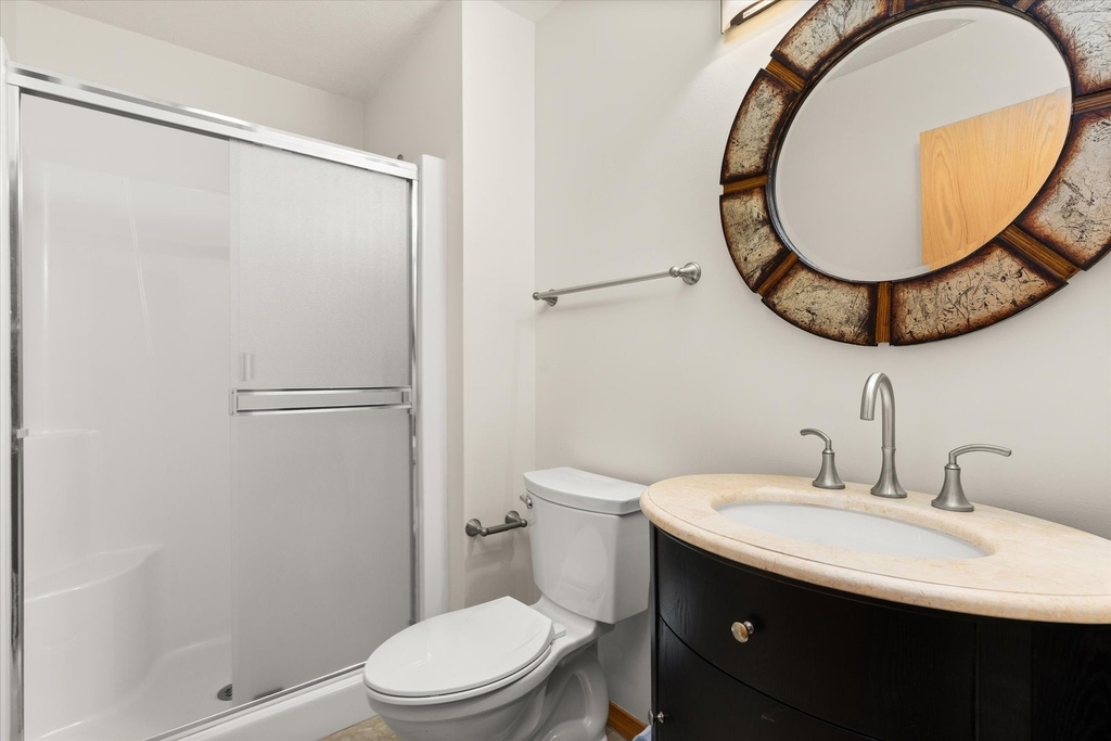 2427 Reynolds Manor Drive - Photo 15