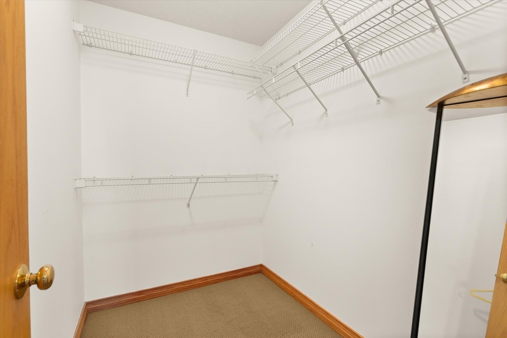 2427 Reynolds Manor Drive - Photo 22