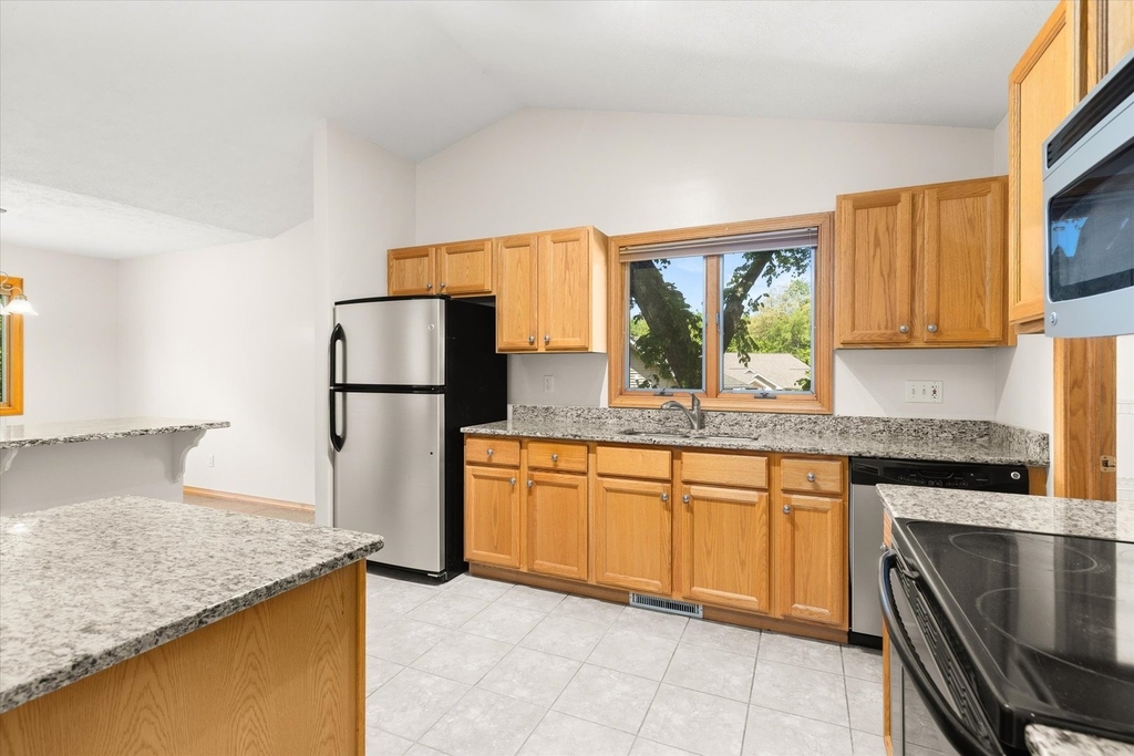 2427 Reynolds Manor Drive - Photo 7