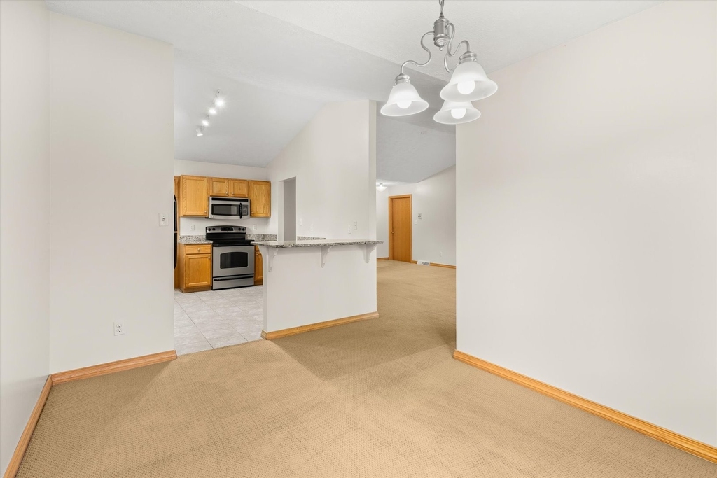 2427 Reynolds Manor Drive - Photo 14