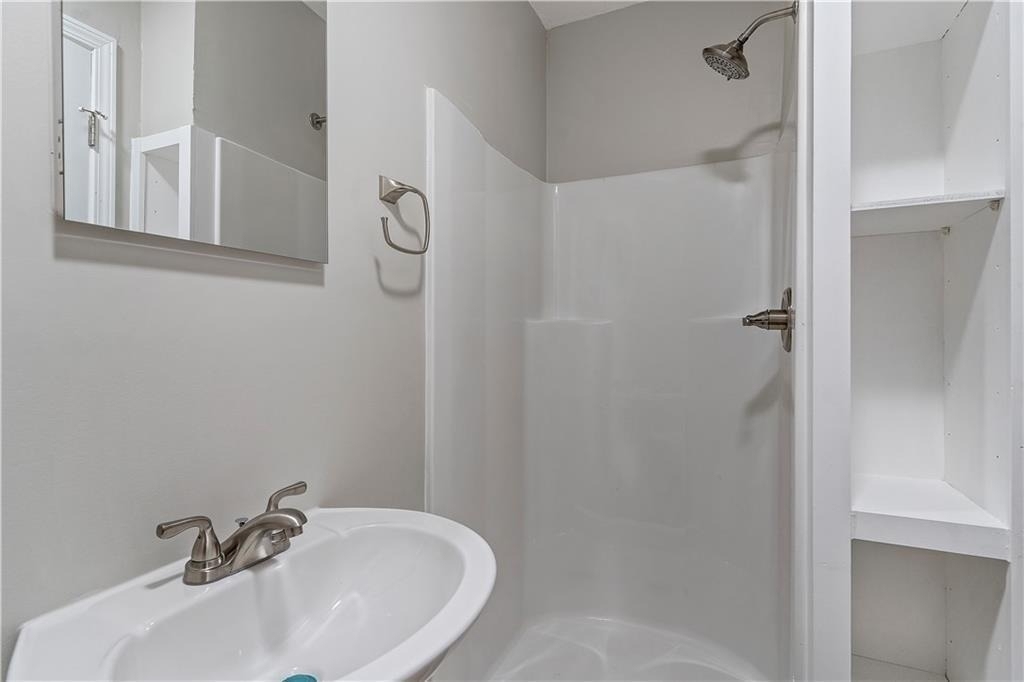1701 Hawthorne Avenue - Photo 12