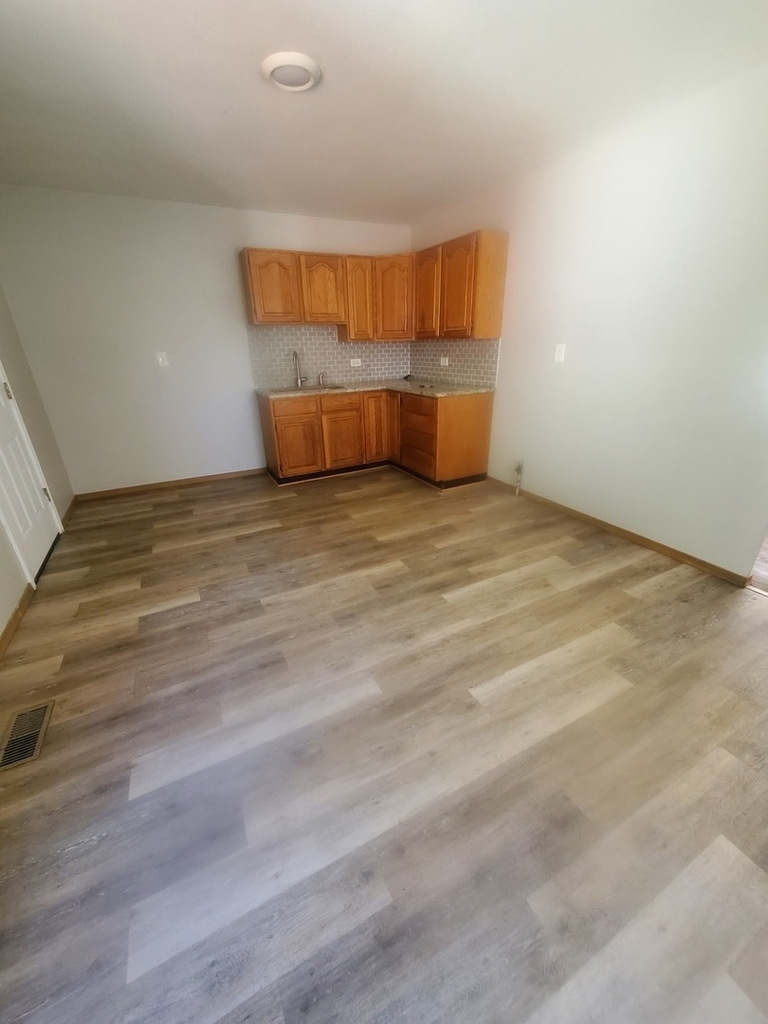 21538 Gailine Avenue - Photo 3