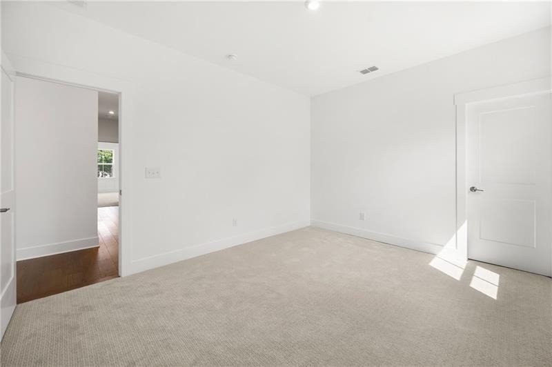 2815 Medford Drive - Photo 39