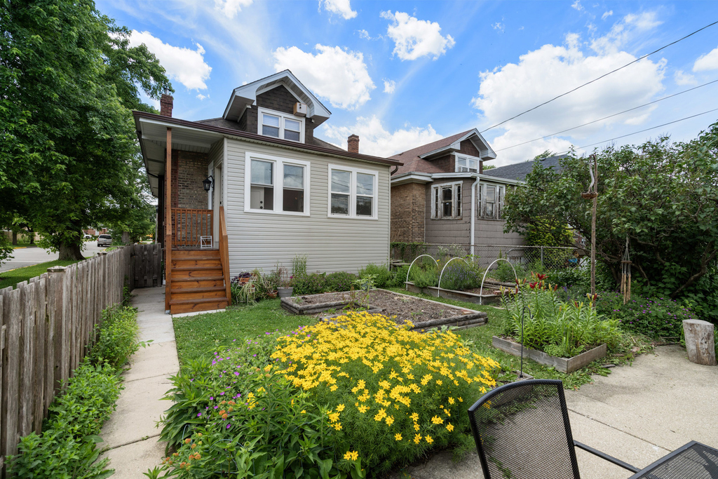 1447 Cuyler Avenue - Photo 19