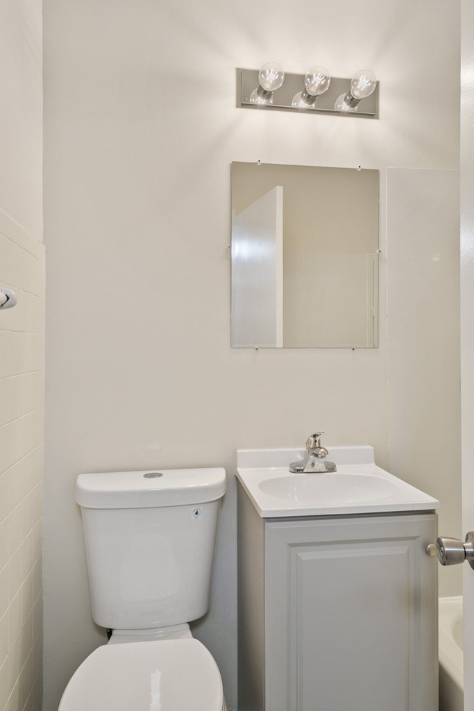 991 Tollview Avenue - Photo 10