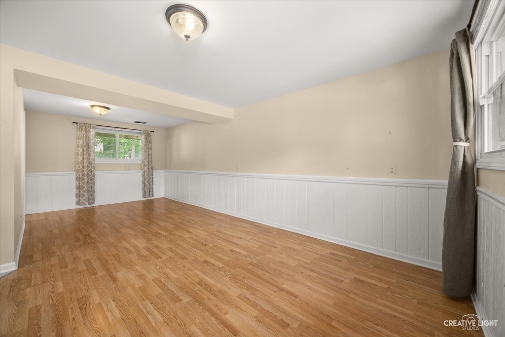 572 Oswego Drive - Photo 10