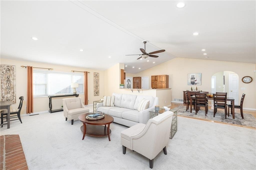 2741 Benson Drive - Photo 2