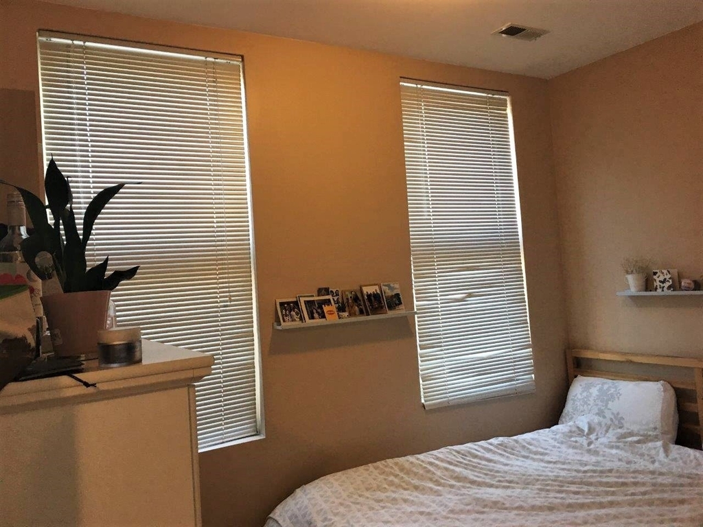 1902 W North Avenue - Photo 6