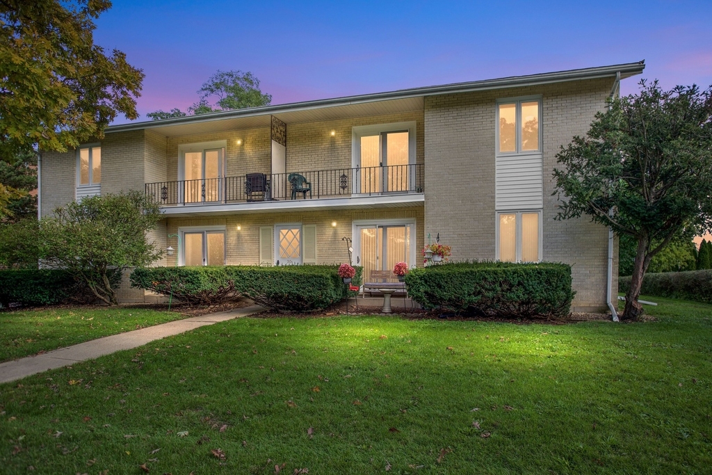 31 Green Oaks Drive - Photo 0
