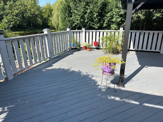 992 White Pine Drive - Photo 1