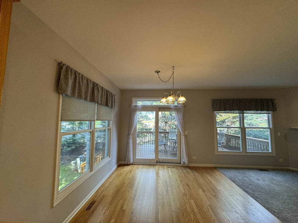 1n061 Mission Court - Photo 29