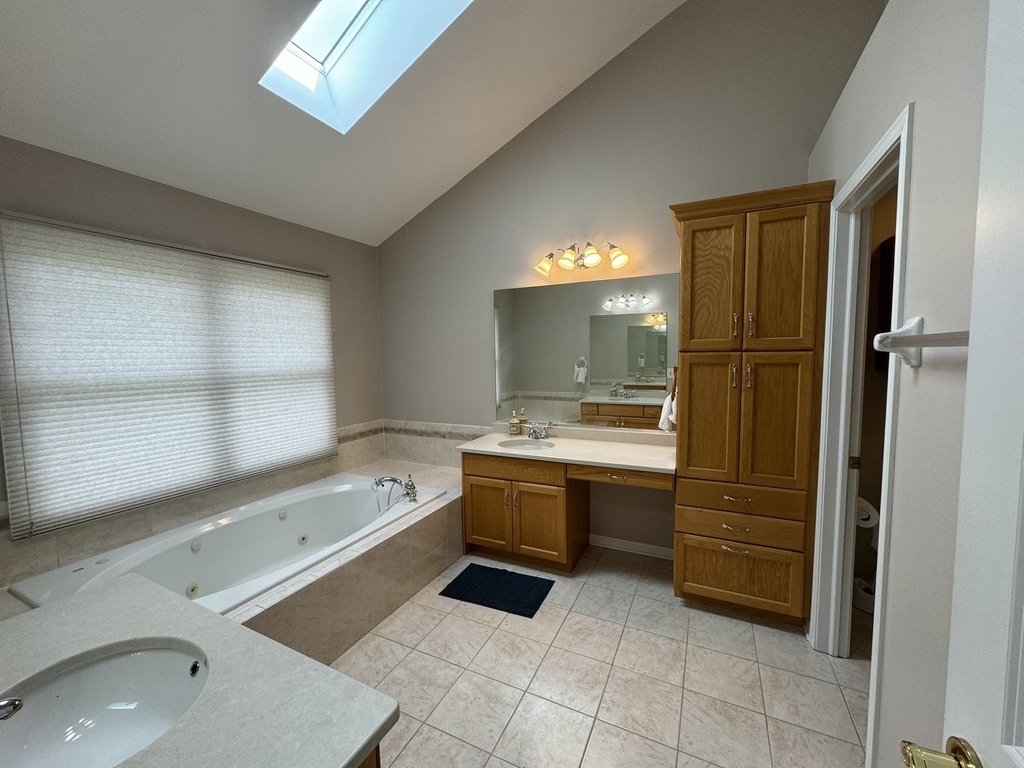 1n061 Mission Court - Photo 16