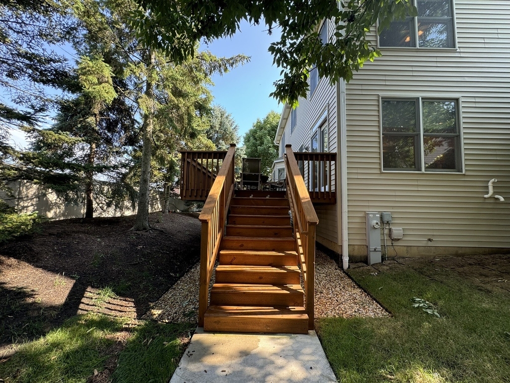 1n061 Mission Court - Photo 37