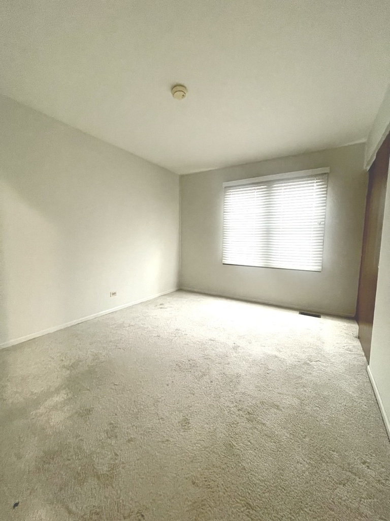 4330 Huntington Boulevard - Photo 14
