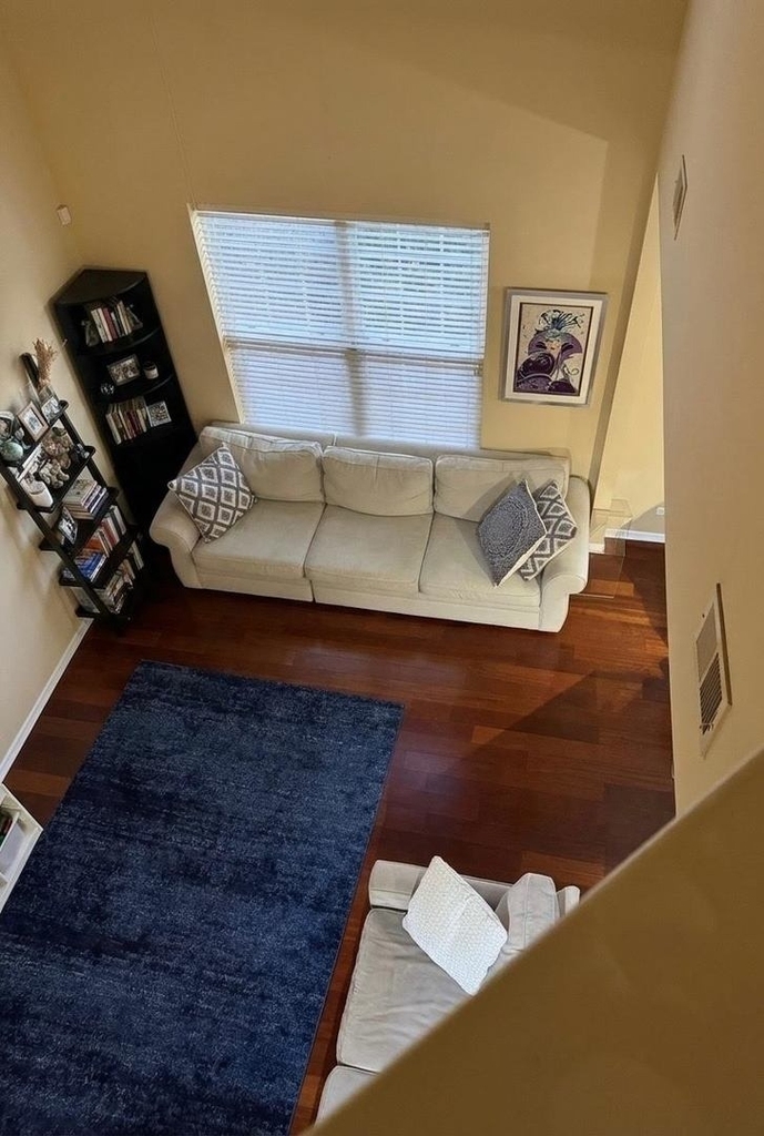 1137 Brent Road - Photo 4