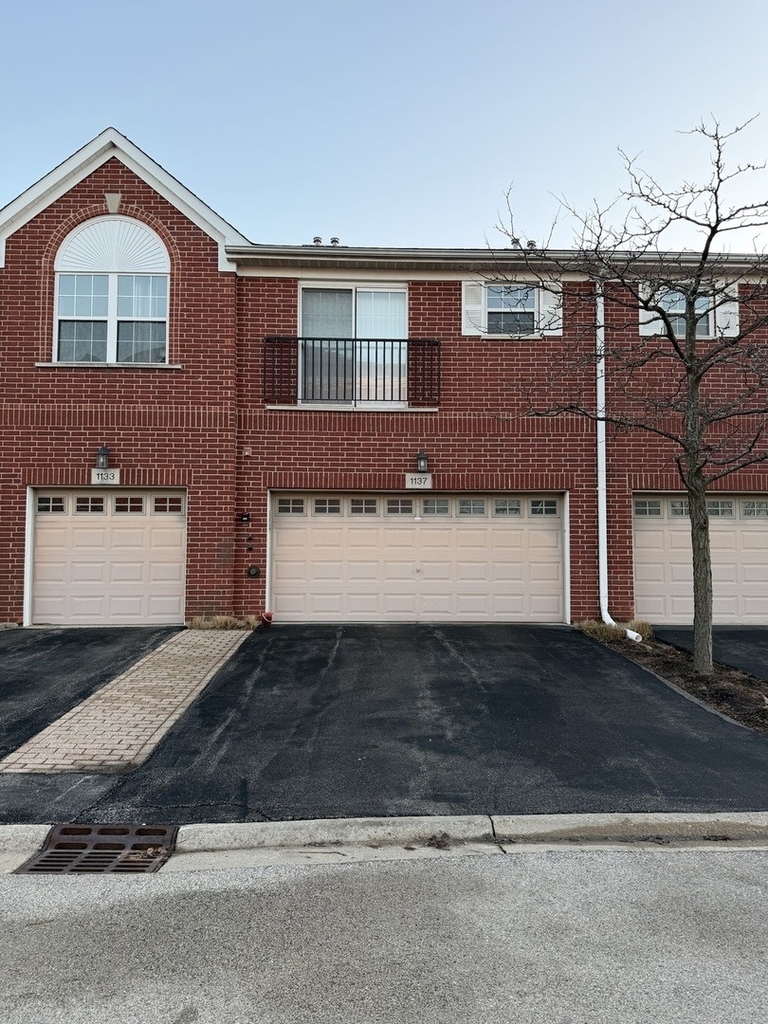1137 Brent Road - Photo 0