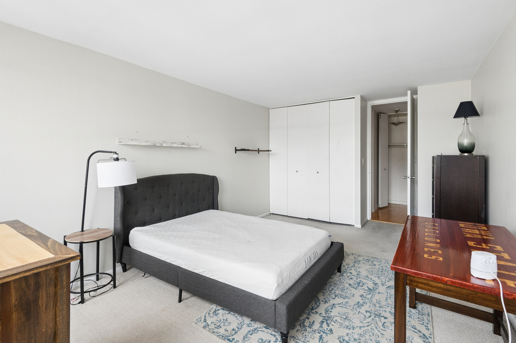 655 W Irving Park Road - Photo 5