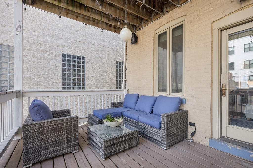 1065 N Marshfield Avenue - Photo 26