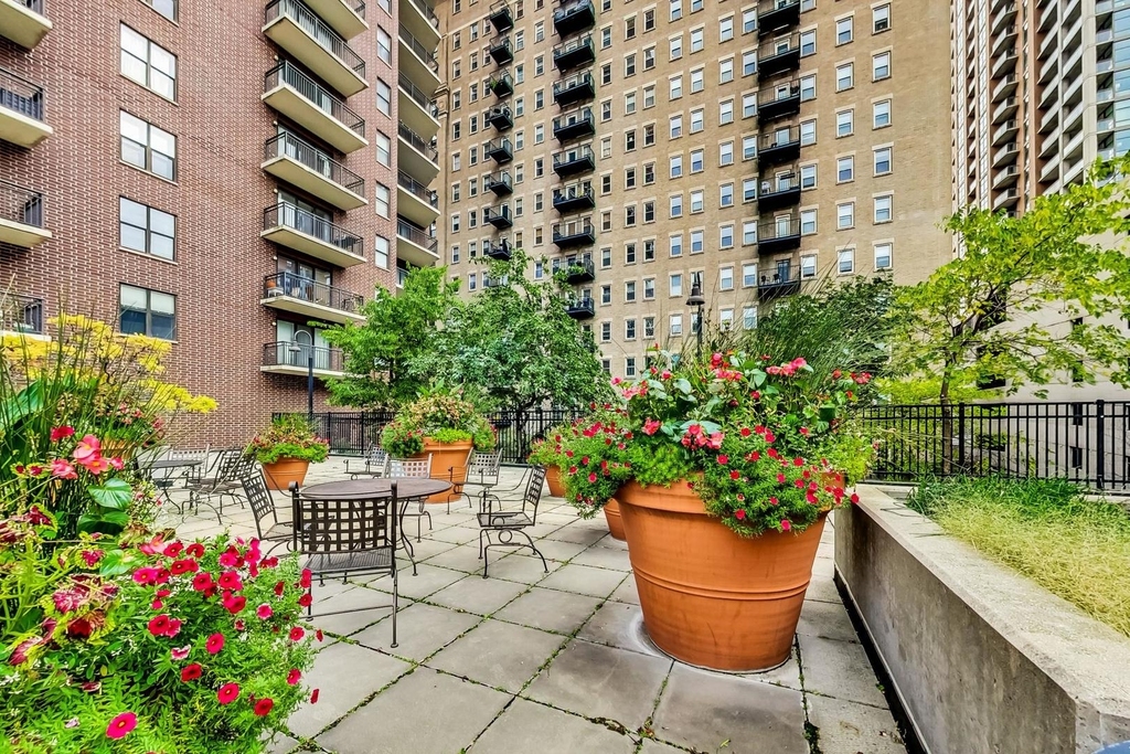 41 E 8th Street - Photo 30