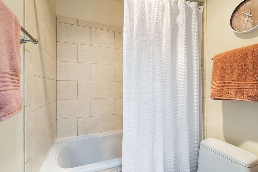 753 W Dickens Avenue - Photo 15