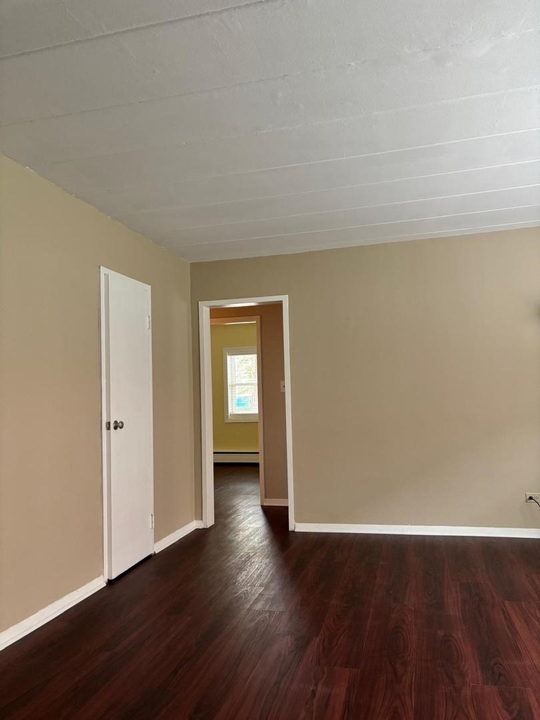 1318 Central Street - Photo 3