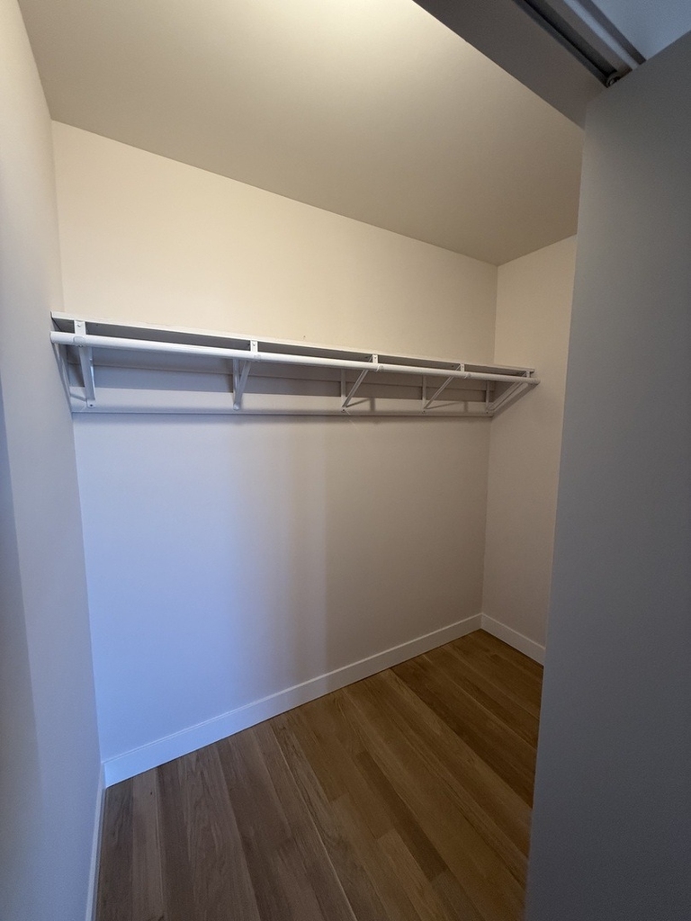 927 N Mozart Street - Photo 6