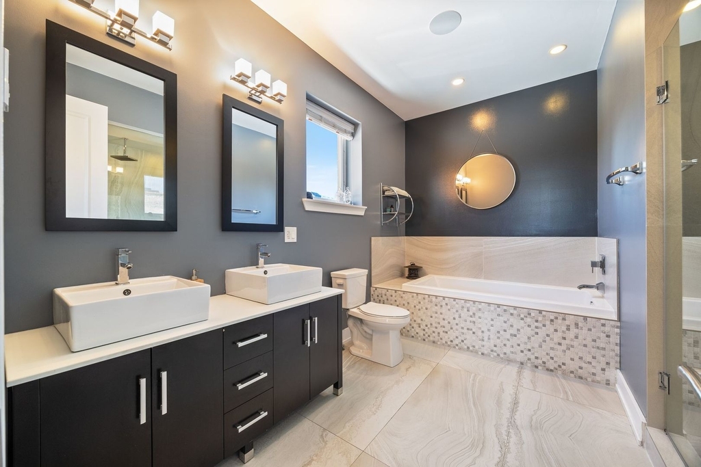 1327 W Grand Avenue - Photo 18